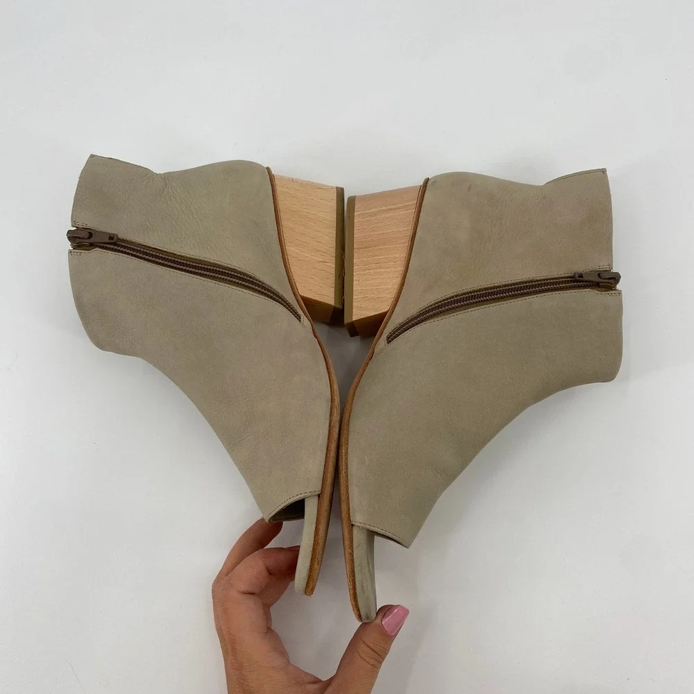 Coclico Open Toe Ankle Booties Women 39 Taupe Leather Block Wood Heel Cutout